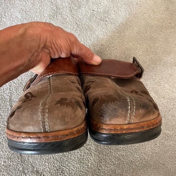 Klogs Austin brown leather floral Slip Ons Mules Loafers Clog size 9 - Picture 6 of 10